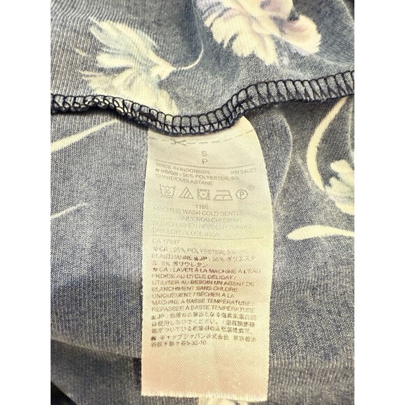 🌸 Banana Republic Navy Floral Blouse – Size Small - Picture 6 of 7